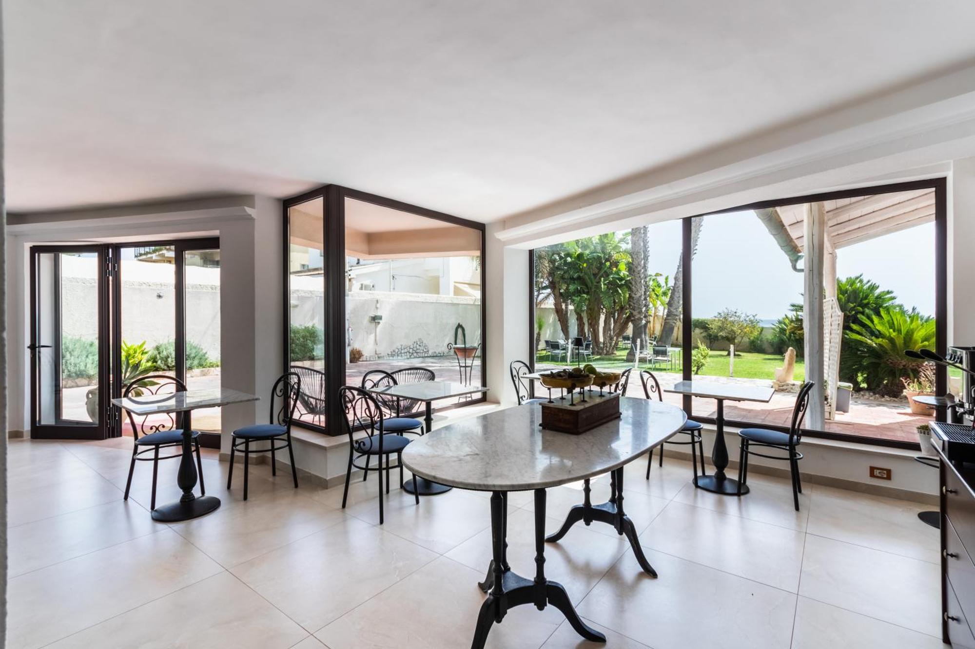 B&B La Terrazza Sul Mare Avola Luaran gambar