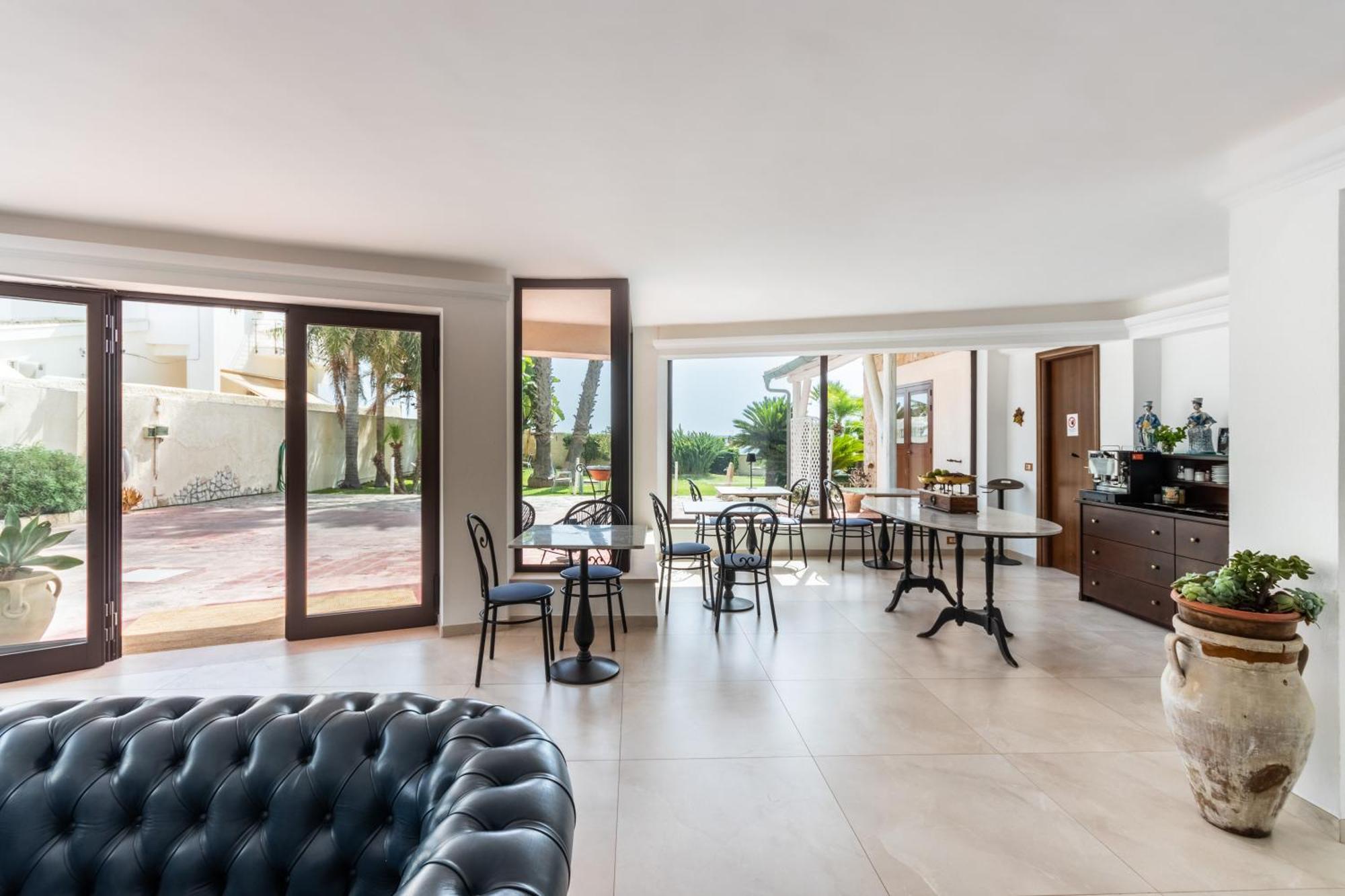 B&B La Terrazza Sul Mare Avola Luaran gambar