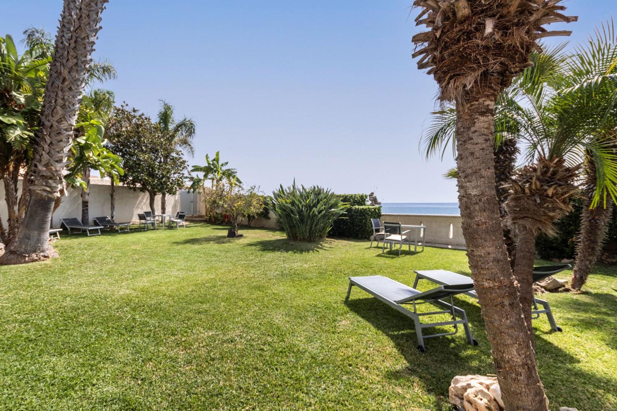 B&B La Terrazza Sul Mare Avola Luaran gambar