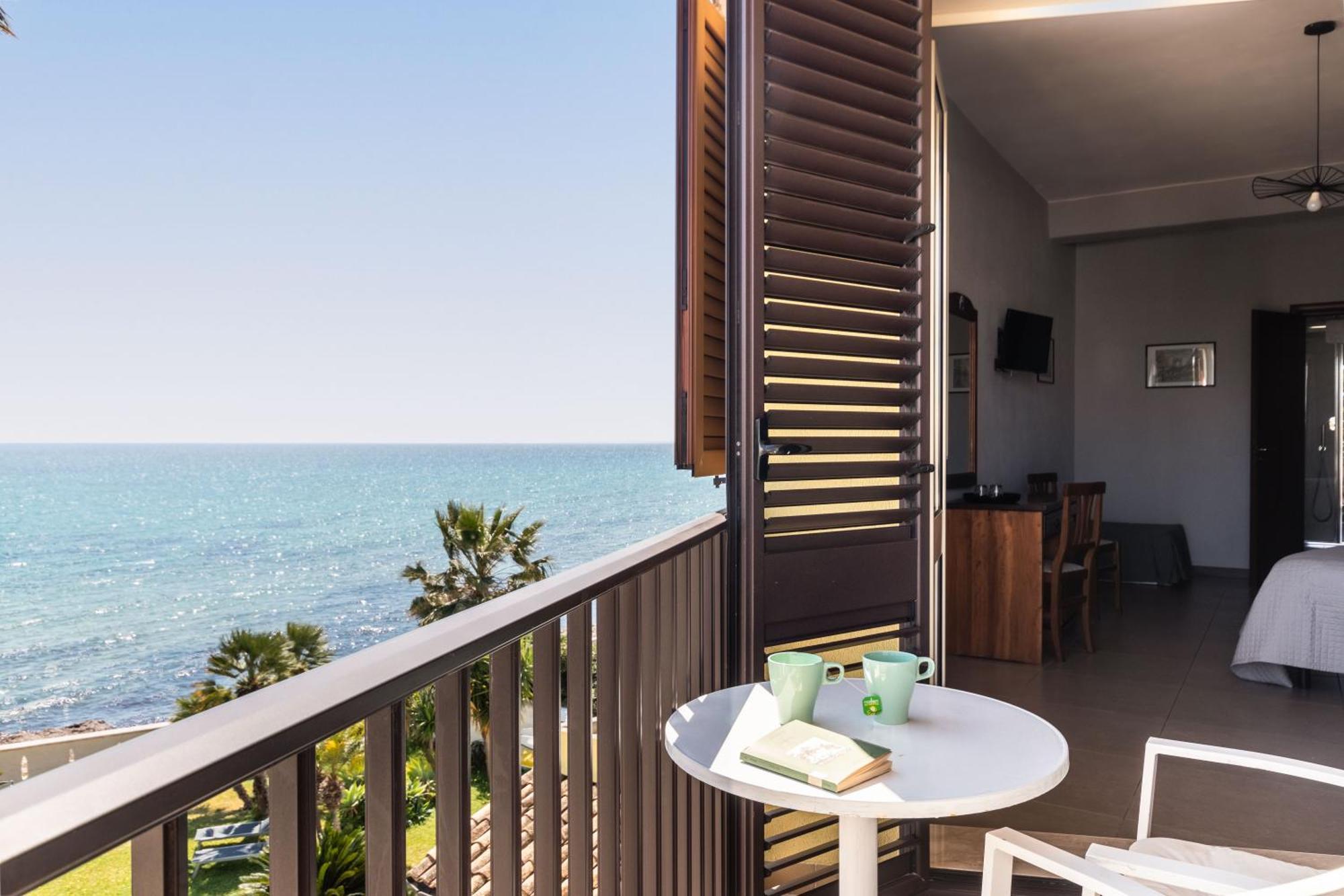 B&B La Terrazza Sul Mare Avola Luaran gambar
