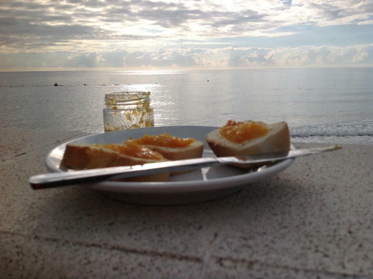 B&B La Terrazza Sul Mare Avola Luaran gambar